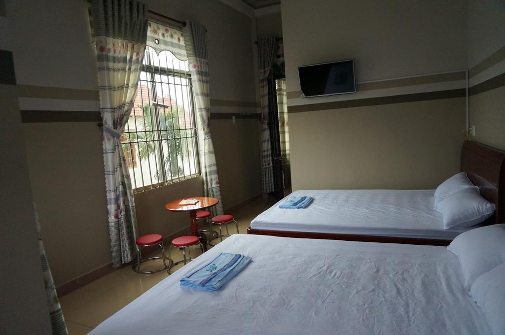 Thanh Lich Guesthouse Quảng Ngãi Exterior foto